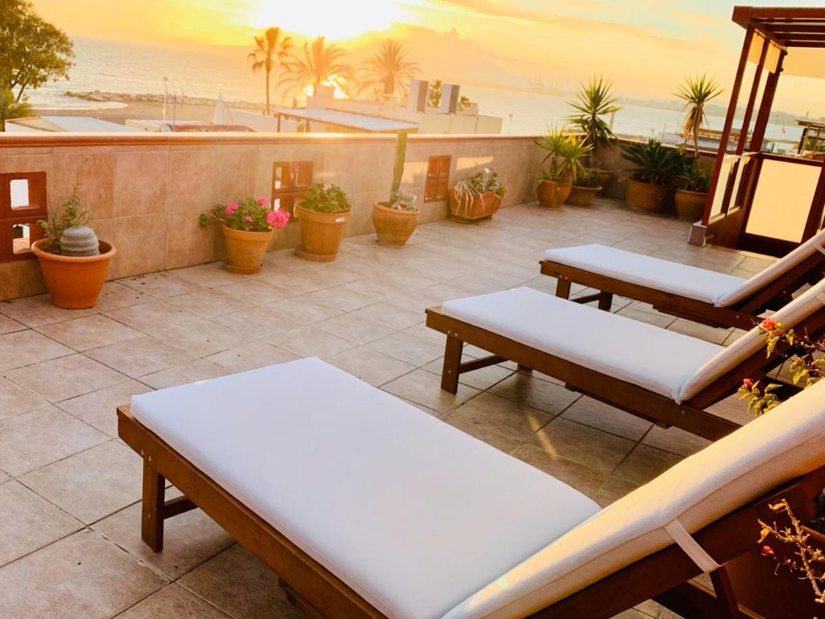 Livemalaga Terrace & Beach Grand House Екстер'єр фото