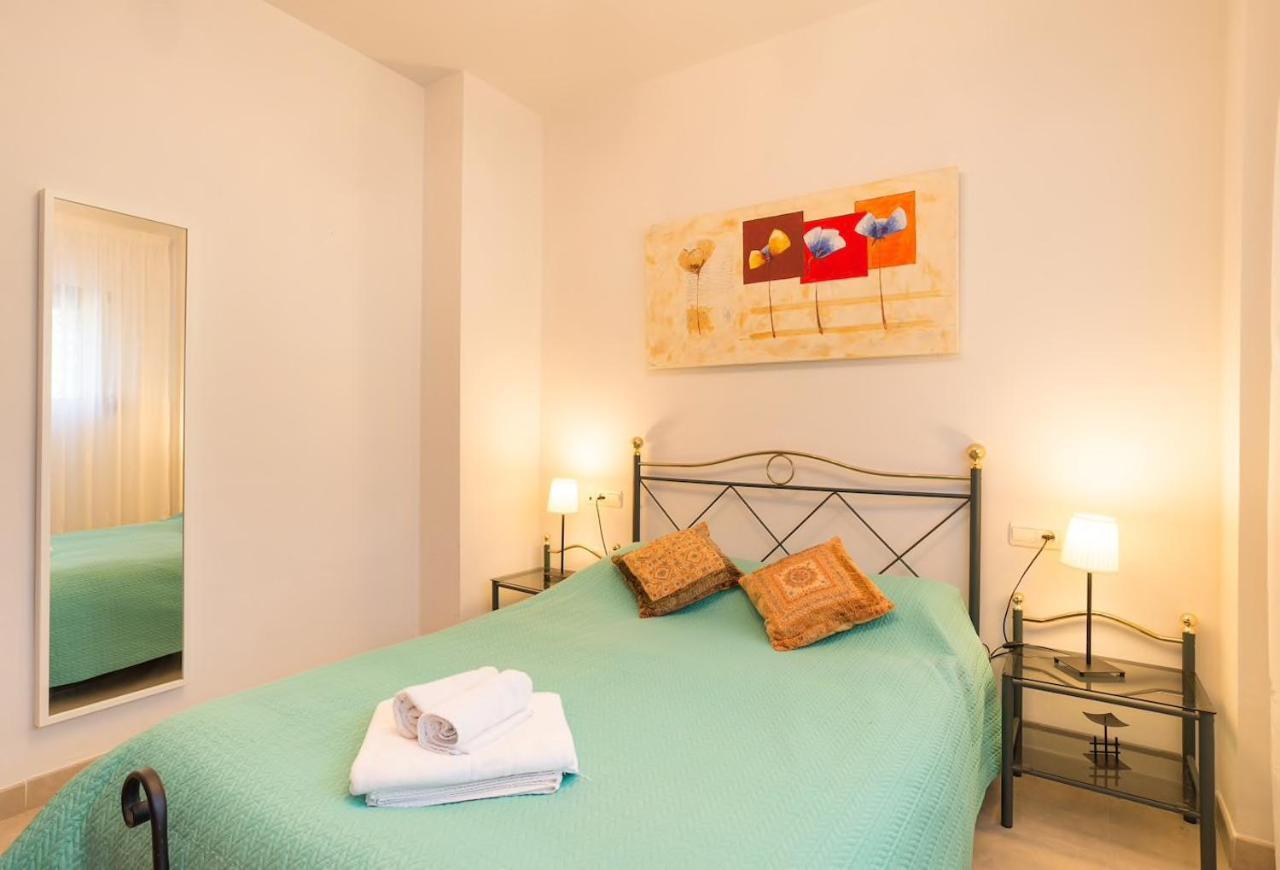 Livemalaga Terrace & Beach Grand House Екстер'єр фото