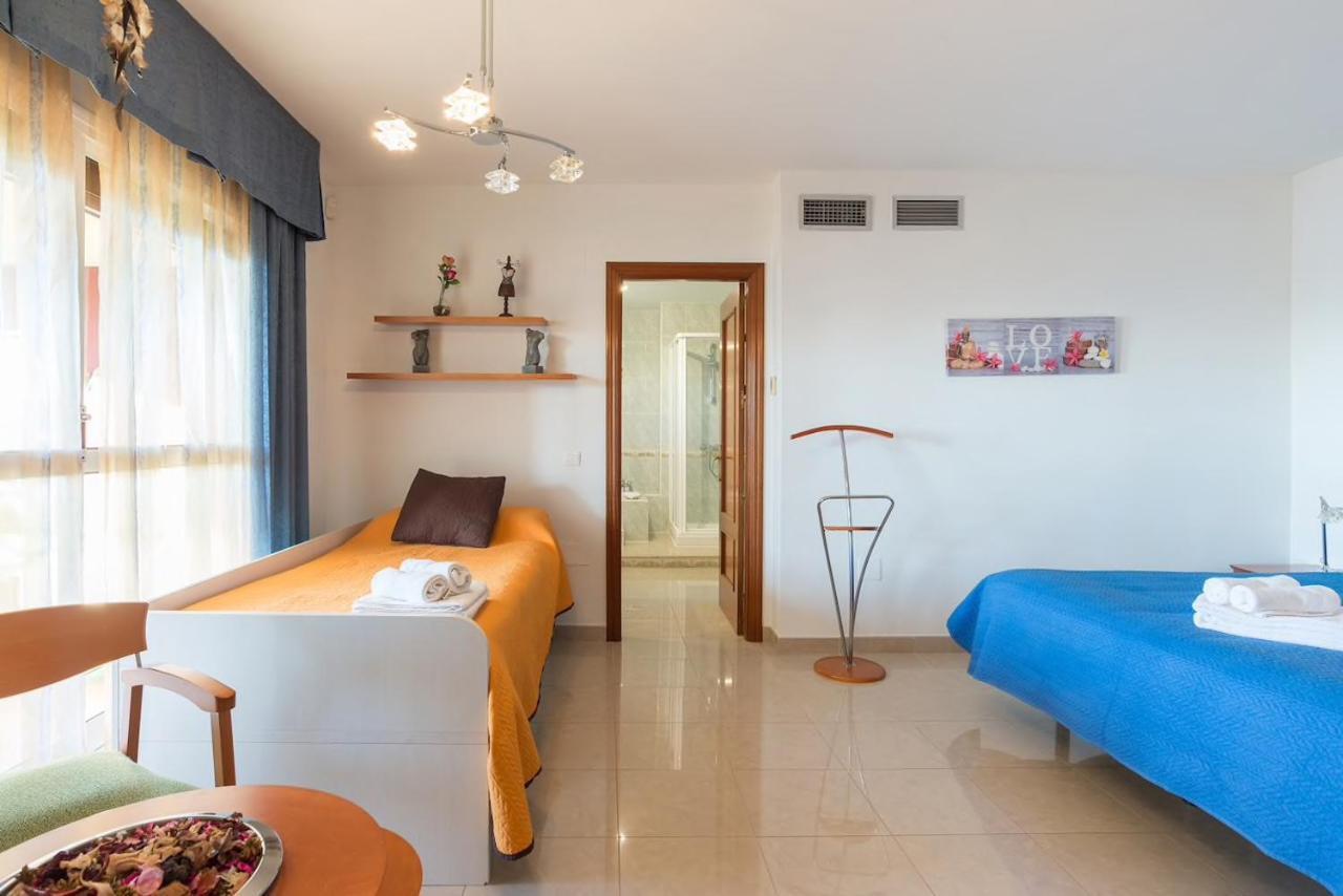 Livemalaga Terrace & Beach Grand House Екстер'єр фото